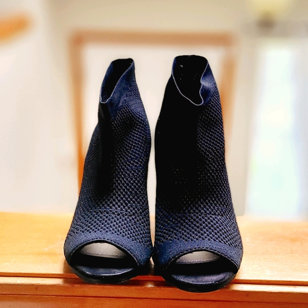 Seven Dials Netted Booties